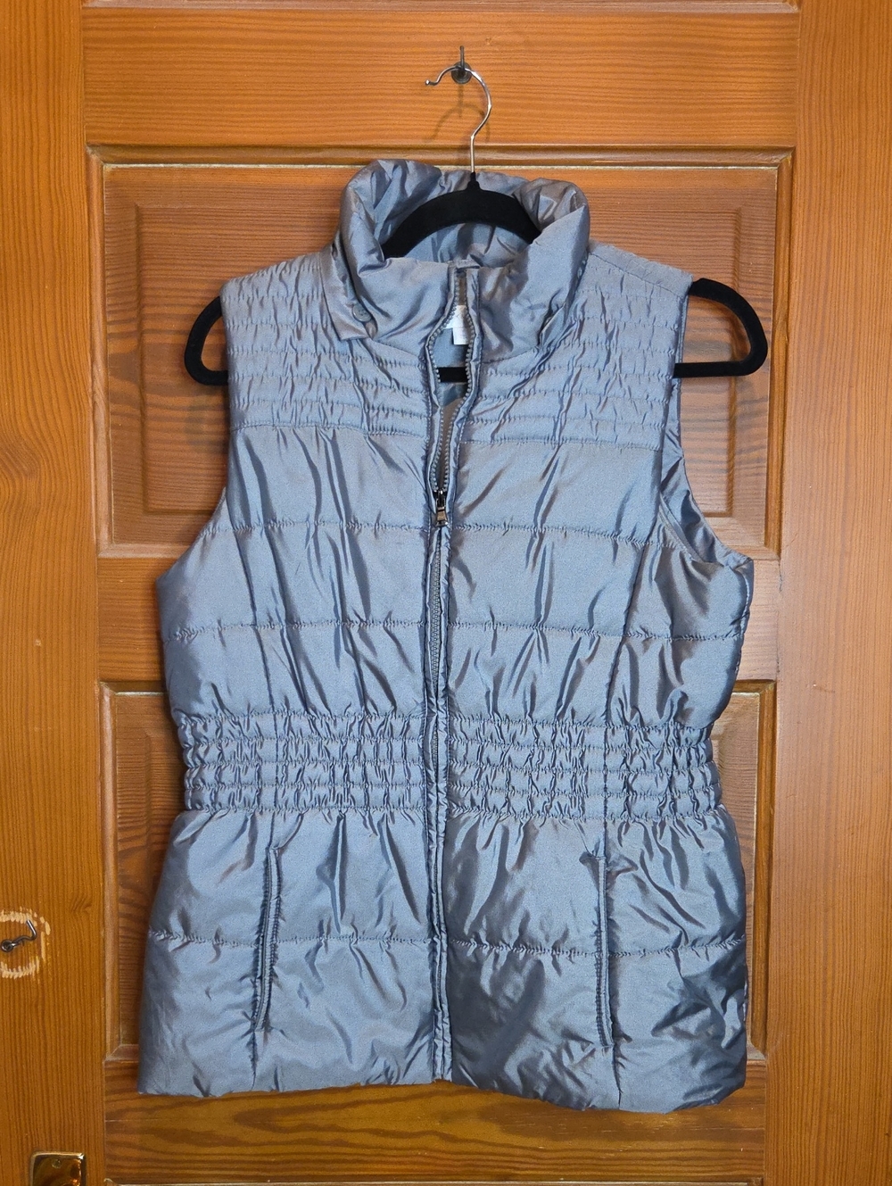 New York & Company Silver Quilted Sleeveless Puffer Vest